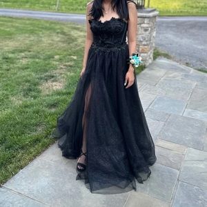 Stunning black prom dress
